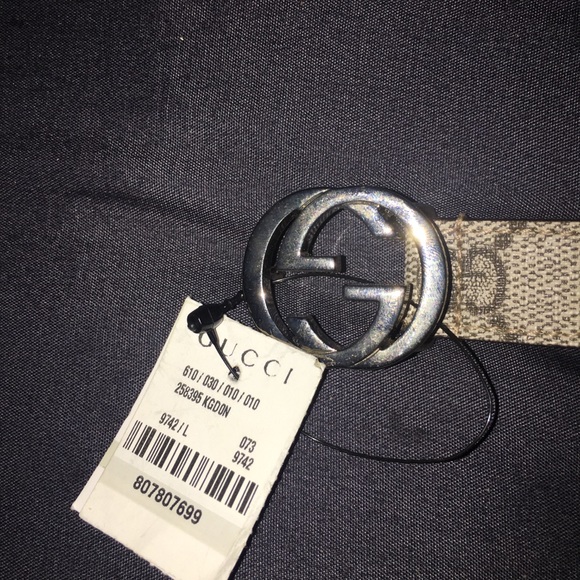 Girls Gucci belt 40 inches in width - Picture 1 of 4